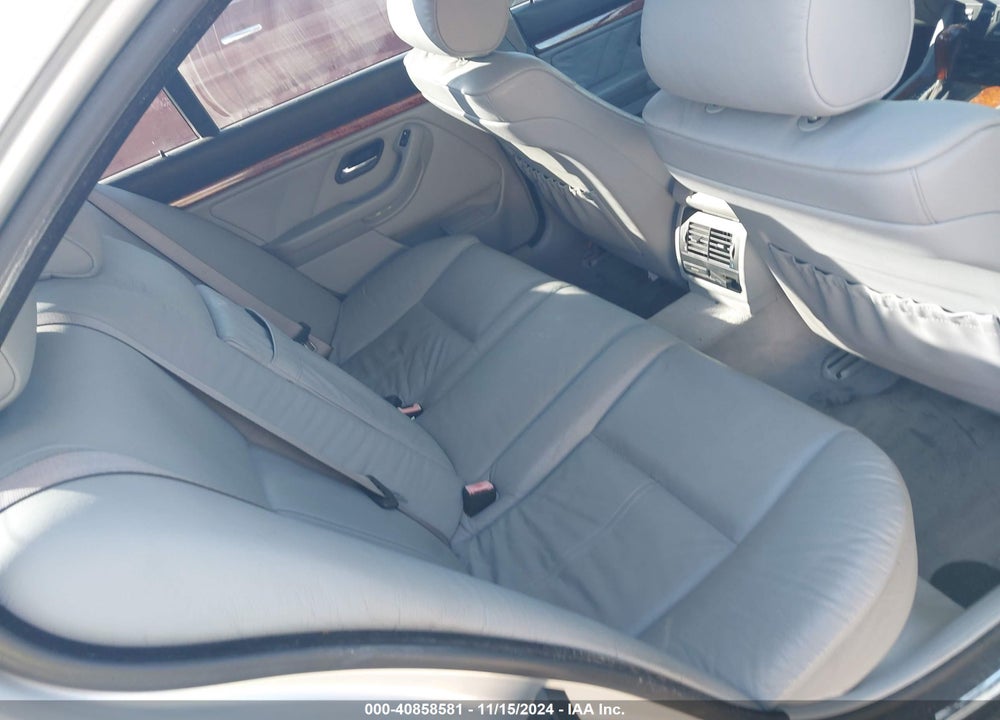 2000 BMW 528IA VIN: WBADM6341YGU20597
