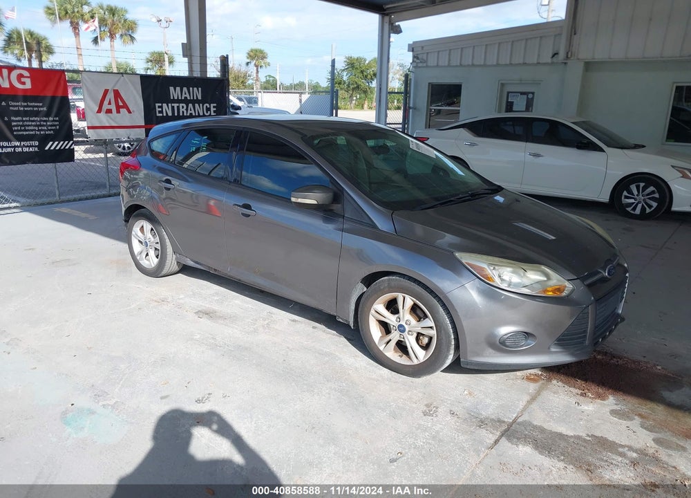 2014 FORD FOCUS SE VIN: 1FADP3K20EL153339