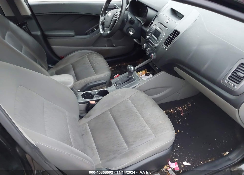 2016 KIA FORTE LX VIN: KNAFK4A6XG5540111