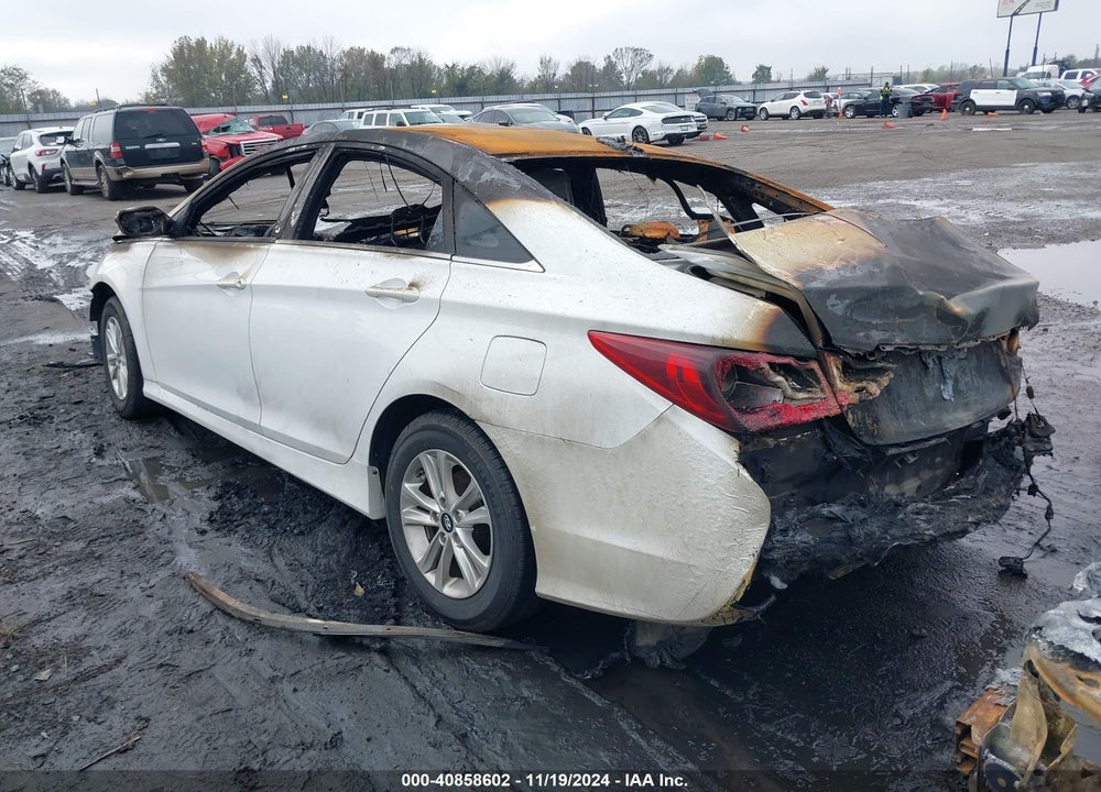 2014 HYUNDAI SONATA VIN: 5NPEB4AC3EH924930