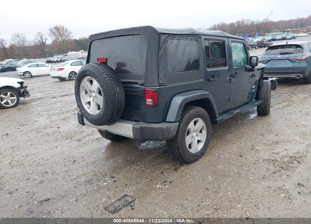 2008 JEEP WRANGLER UNLIMITED SAHARA VIN: 1J4GA59198L632441
