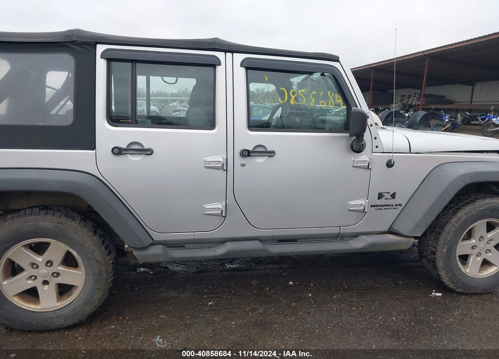2009 JEEP WRANGLER UNLIMITED X VIN: 1J4GA39179L769951