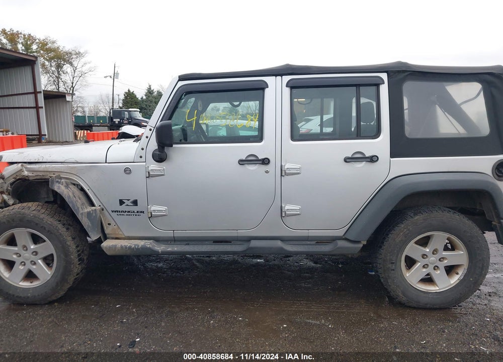 2009 JEEP WRANGLER UNLIMITED X VIN: 1J4GA39179L769951