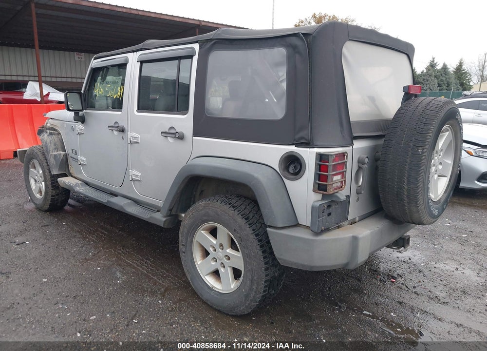 2009 JEEP WRANGLER UNLIMITED X VIN: 1J4GA39179L769951
