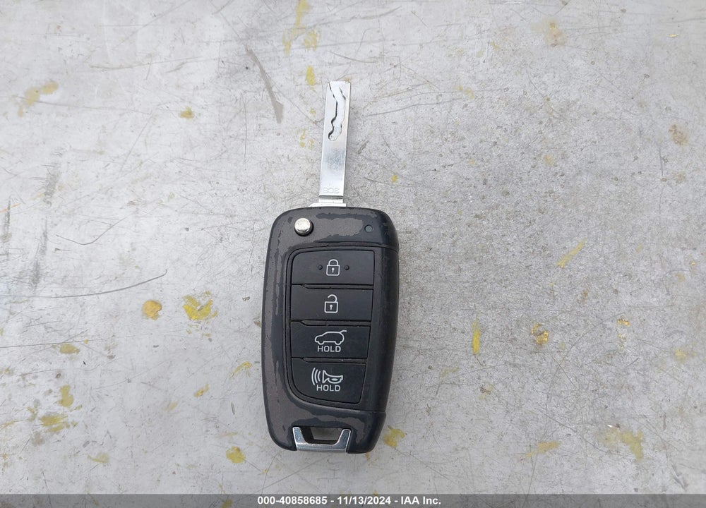 2018 HYUNDAI ELANTRA GT VIN: KMHH35LE4JU060061
