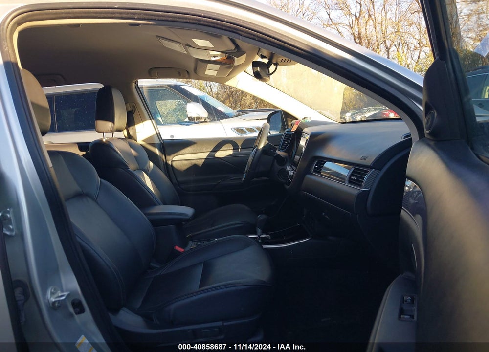 2020 MITSUBISHI OUTLANDER SEL 2.4 VIN: JA4AZ3A39LZ036817