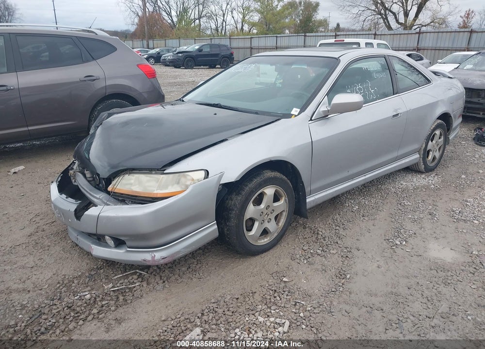 2000 HONDA ACCORD 3.0 EX VIN: 1HGCG2257YA028902