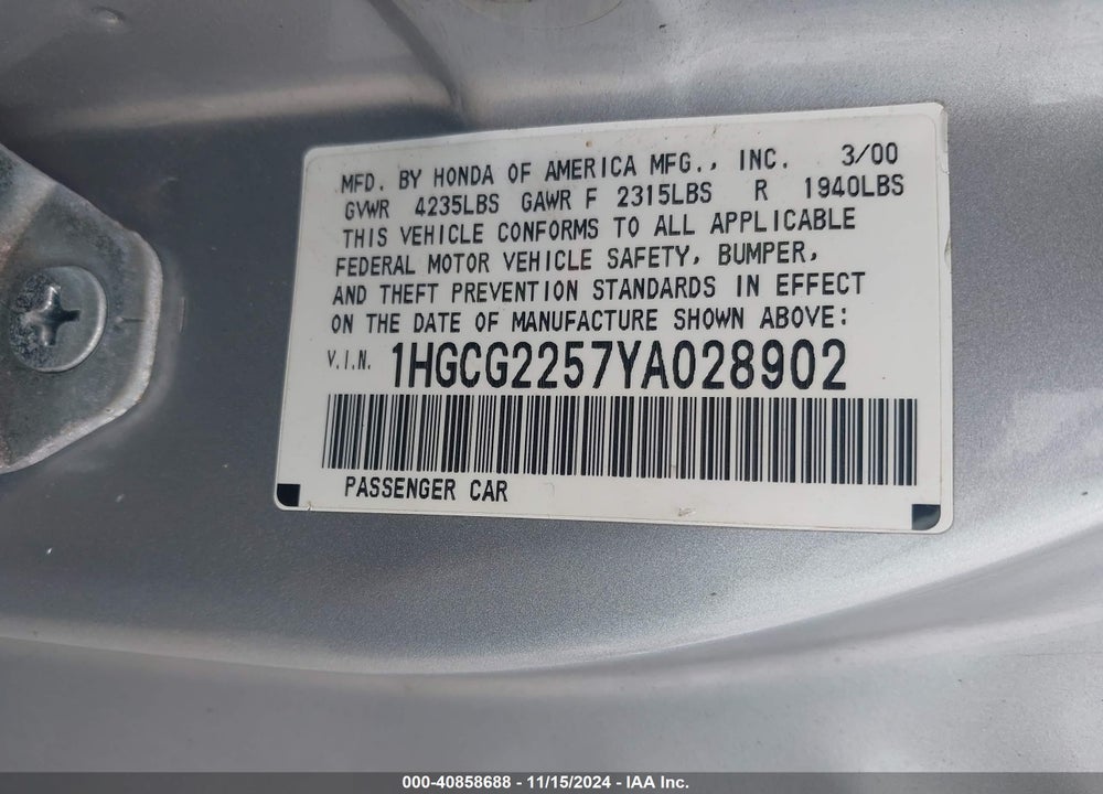 2000 HONDA ACCORD 3.0 EX VIN: 1HGCG2257YA028902