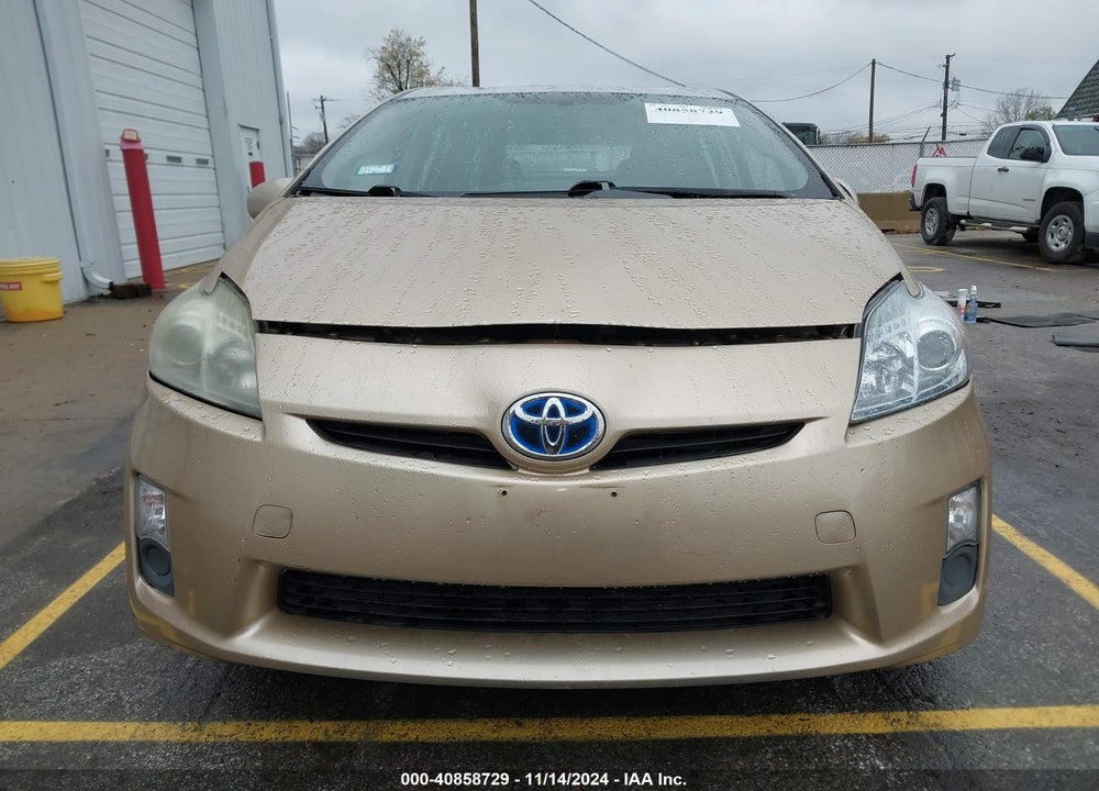2011 TOYOTA PRIUS TWO VIN: JTDKN3DU4B0246996