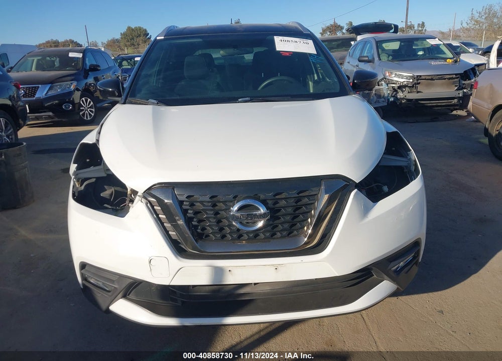 2019 NISSAN KICKS SR VIN: 3N1CP5CU0KL492736