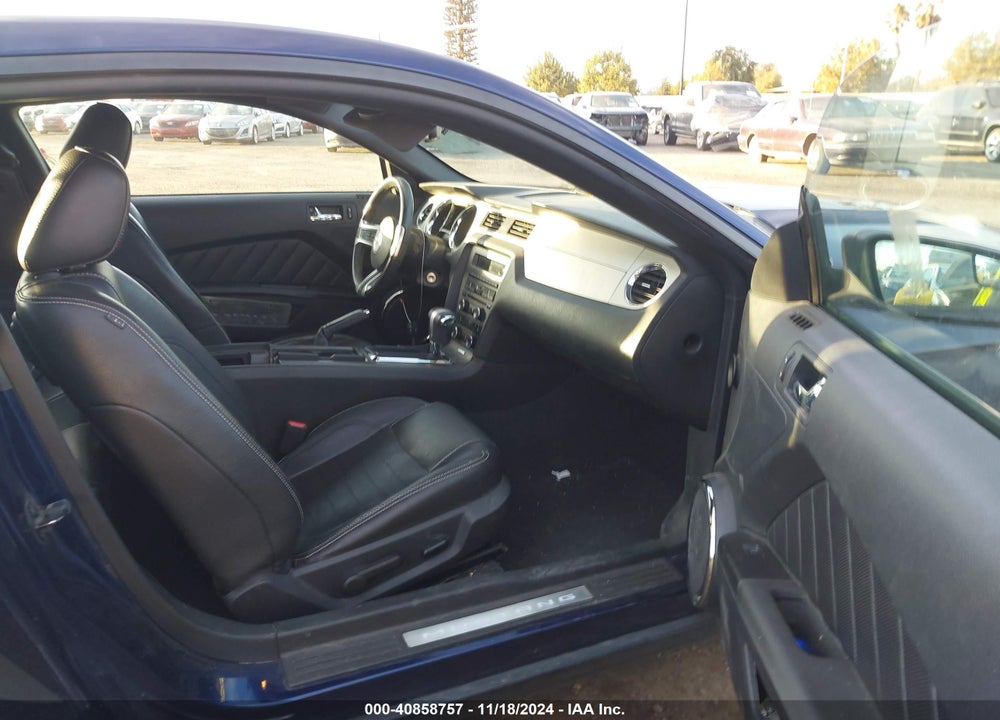 2011 FORD MUSTANG V6 PREMIUM VIN: 1ZVBP8AMXB5146879
