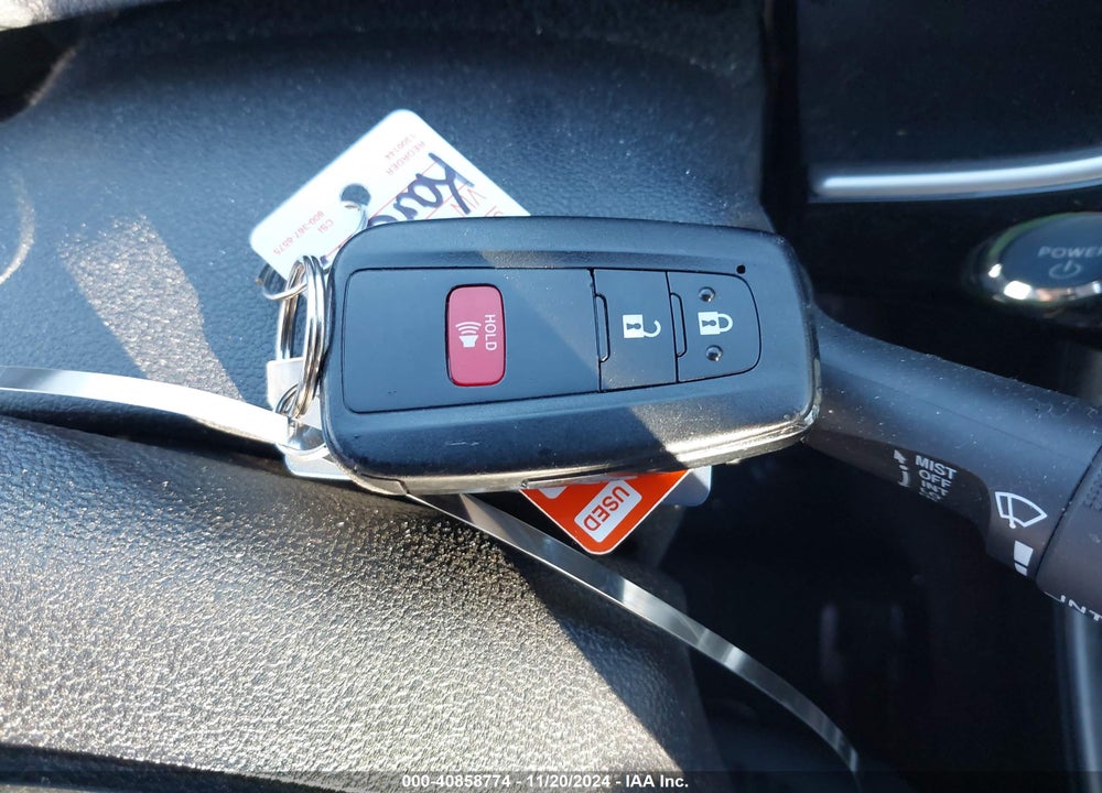 2018 TOYOTA PRIUS TWO VIN: JTDKBRFU2J3068043