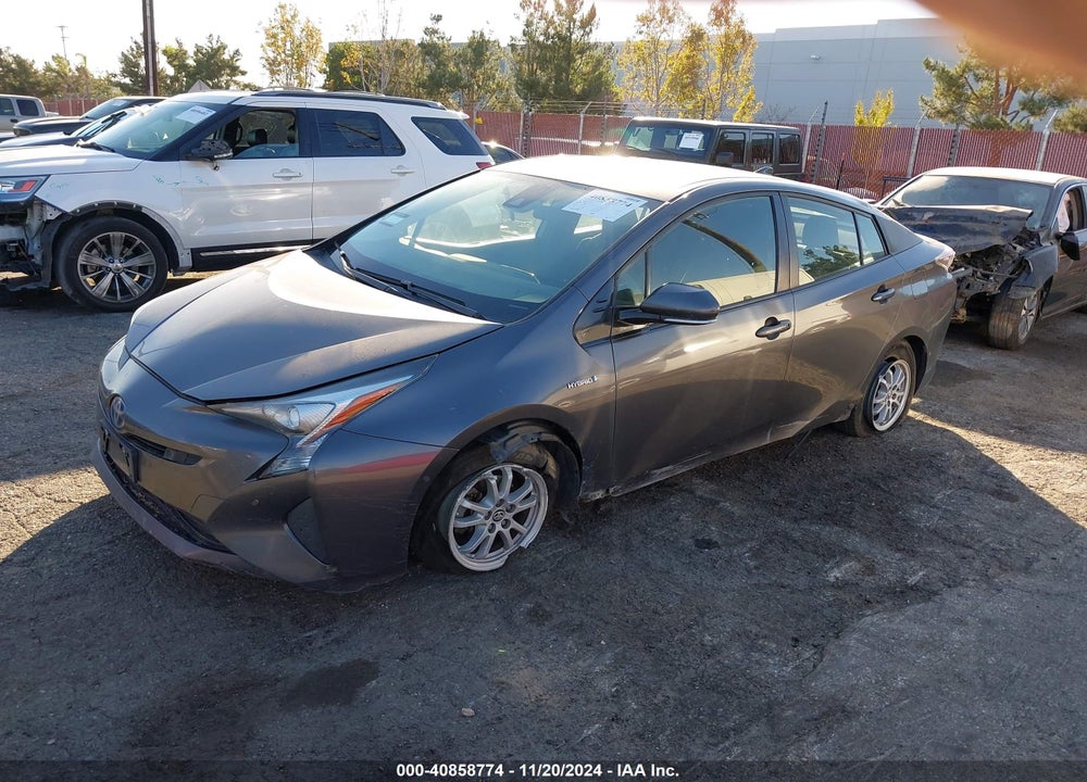 2018 TOYOTA PRIUS TWO VIN: JTDKBRFU2J3068043
