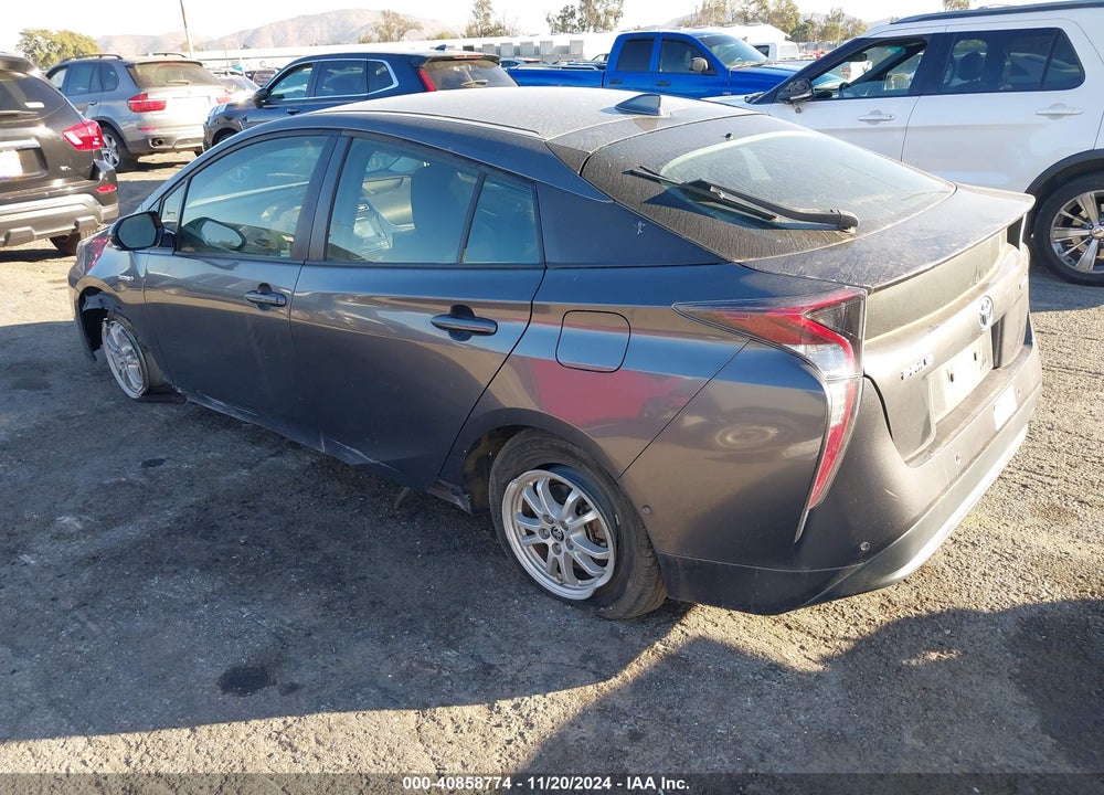 2018 TOYOTA PRIUS TWO VIN: JTDKBRFU2J3068043