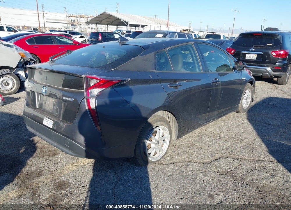 2018 TOYOTA PRIUS TWO VIN: JTDKBRFU2J3068043