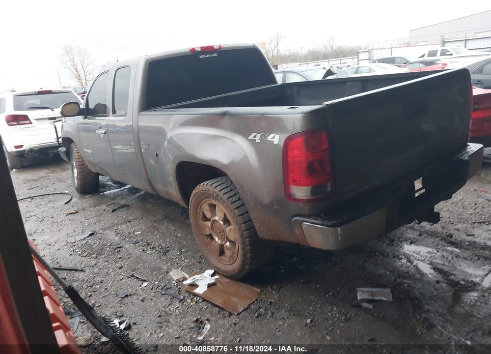 2011 GMC SIERRA 1500 SLT VIN: 1GTR2WE32BZ289548