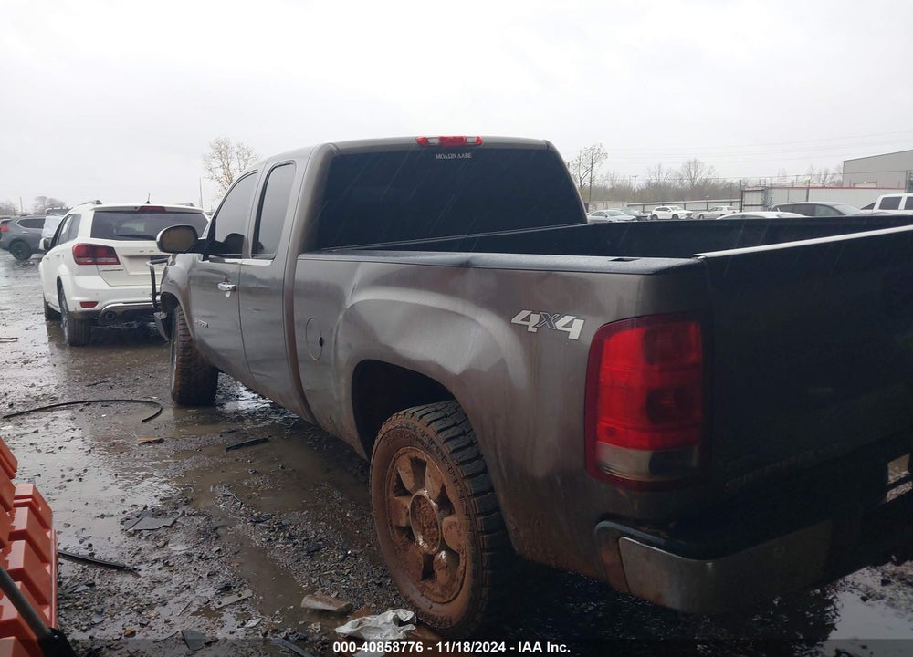 2011 GMC SIERRA 1500 SLT VIN: 1GTR2WE32BZ289548