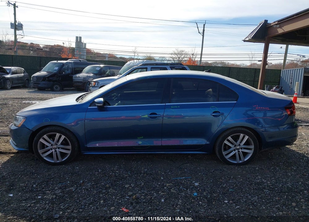 2017 VOLKSWAGEN JETTA 1.8T SEL VIN: 3VWL17AJ2HM244684