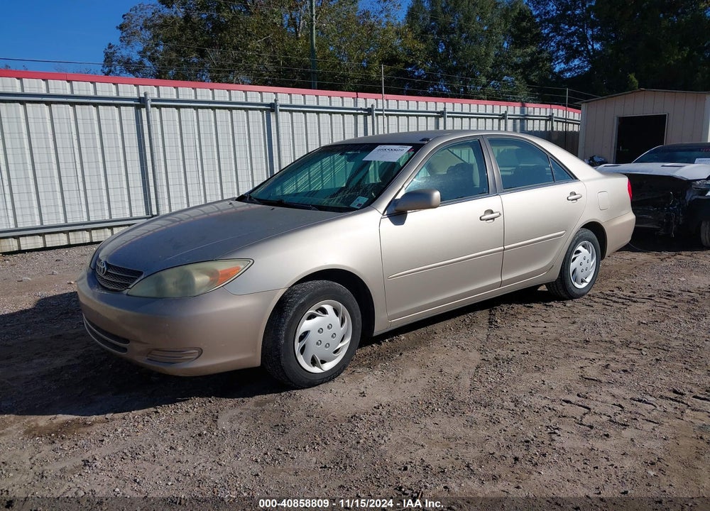 2004 TOYOTA CAMRY LE VIN: 4T1BE32K84U362100