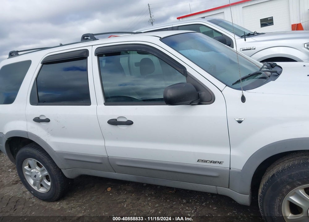2002 FORD ESCAPE XLT VIN: 1FMYU04192KD50742