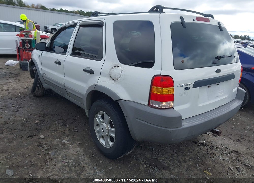 2002 FORD ESCAPE XLT VIN: 1FMYU04192KD50742