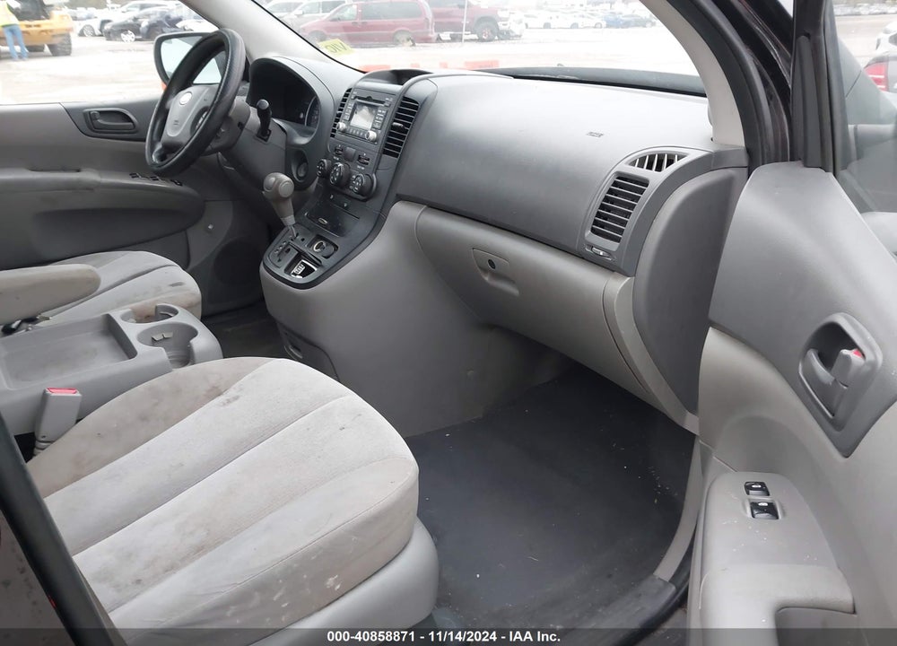 2010 KIA SEDONA LX VIN: KNDMG4C33A6327128