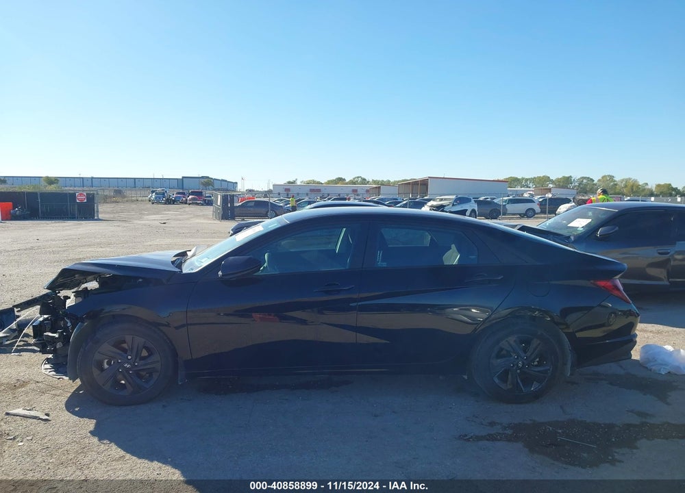 2022 HYUNDAI ELANTRA SEL VIN: KMHLM4AG9NU288259