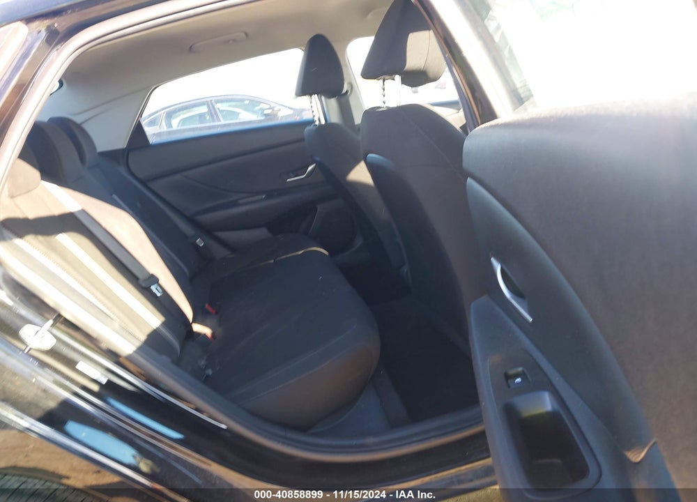 2022 HYUNDAI ELANTRA SEL VIN: KMHLM4AG9NU288259