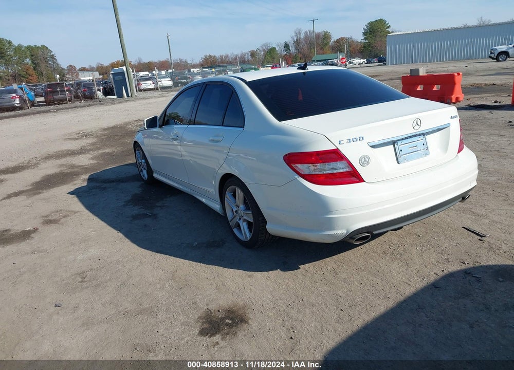 2011 MERCEDES-BENZ C 300 LUXURY 4MATIC/SPORT 4MATIC VIN: WDDGF8BB6BA501715
