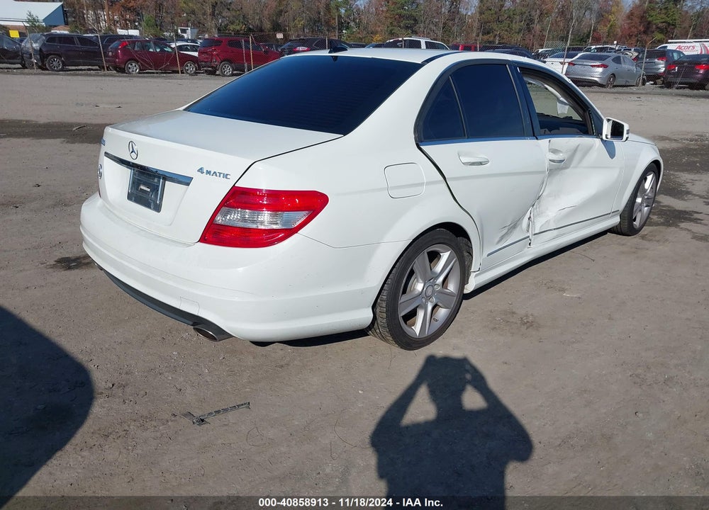 2011 MERCEDES-BENZ C 300 LUXURY 4MATIC/SPORT 4MATIC VIN: WDDGF8BB6BA501715