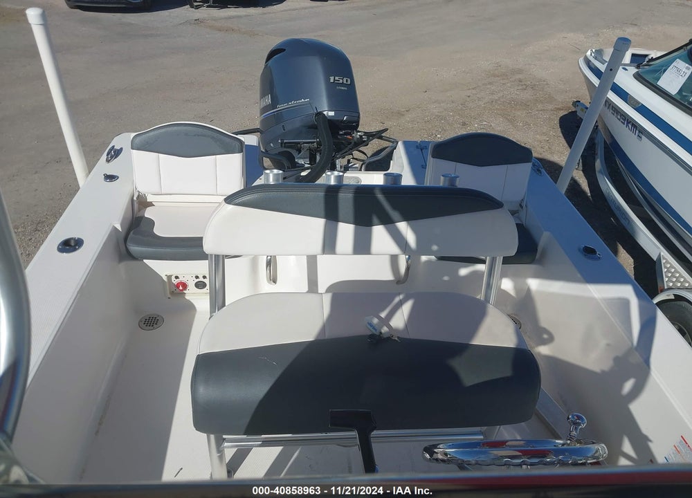 2020 ROBALO --- VIN: R0BF0155J920