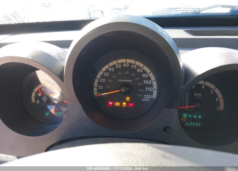 2007 DODGE NITRO SXT VIN: 1D8GU28K57W636524