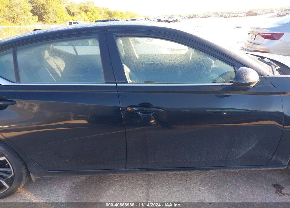2023 NISSAN ALTIMA SR FWD VIN: 1N4BL4CV7PN337699