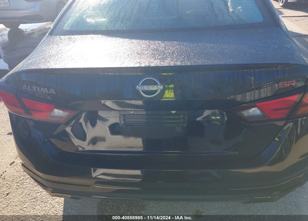 2023 NISSAN ALTIMA SR FWD VIN: 1N4BL4CV7PN337699