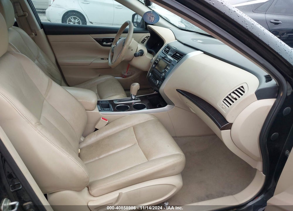2014 NISSAN ALTIMA 2.5 SL VIN: 1N4AL3AP4EN255579