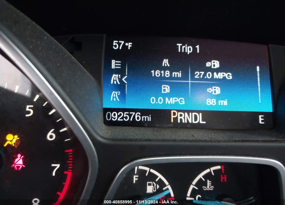 2018 FORD FOCUS SE VIN: 1FADP3K27JL331046