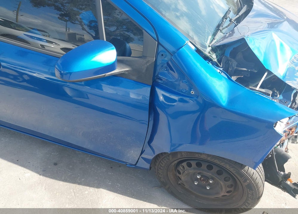 2012 TOYOTA YARIS VIN: JTDKTUD38CD520973