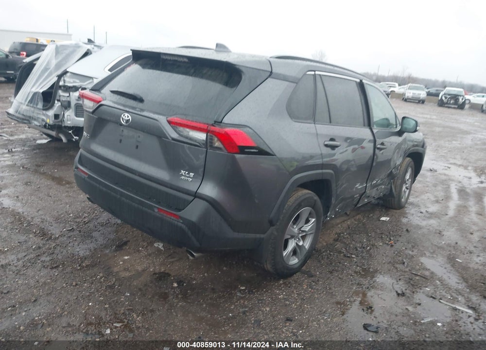 2022 TOYOTA RAV4 VIN: 2T3P1RFV3NC268046