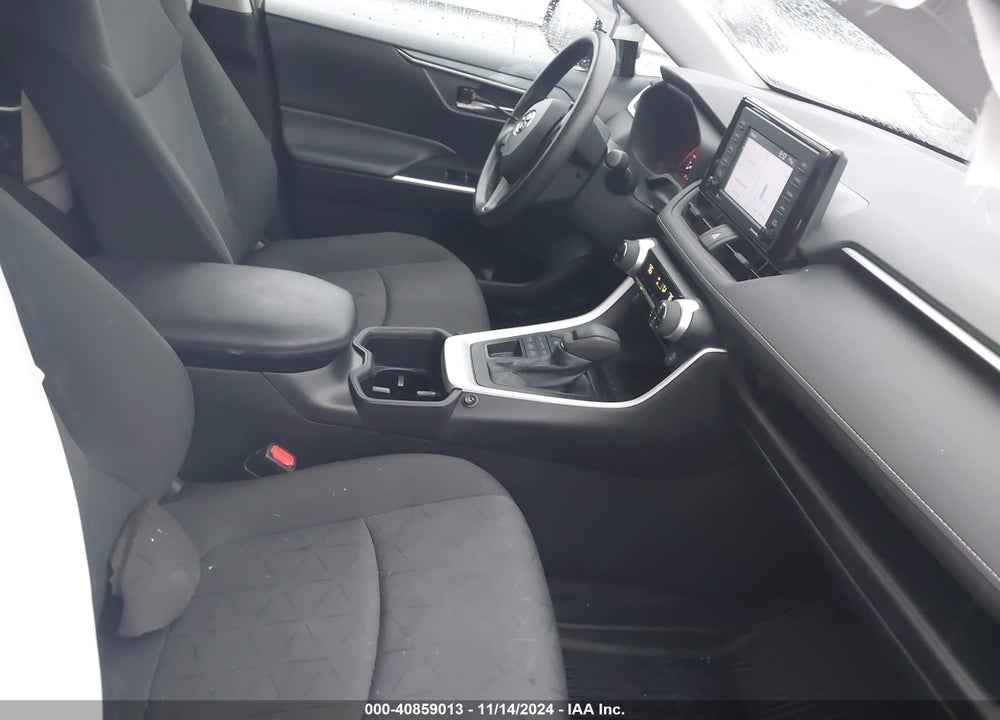 2022 TOYOTA RAV4 VIN: 2T3P1RFV3NC268046