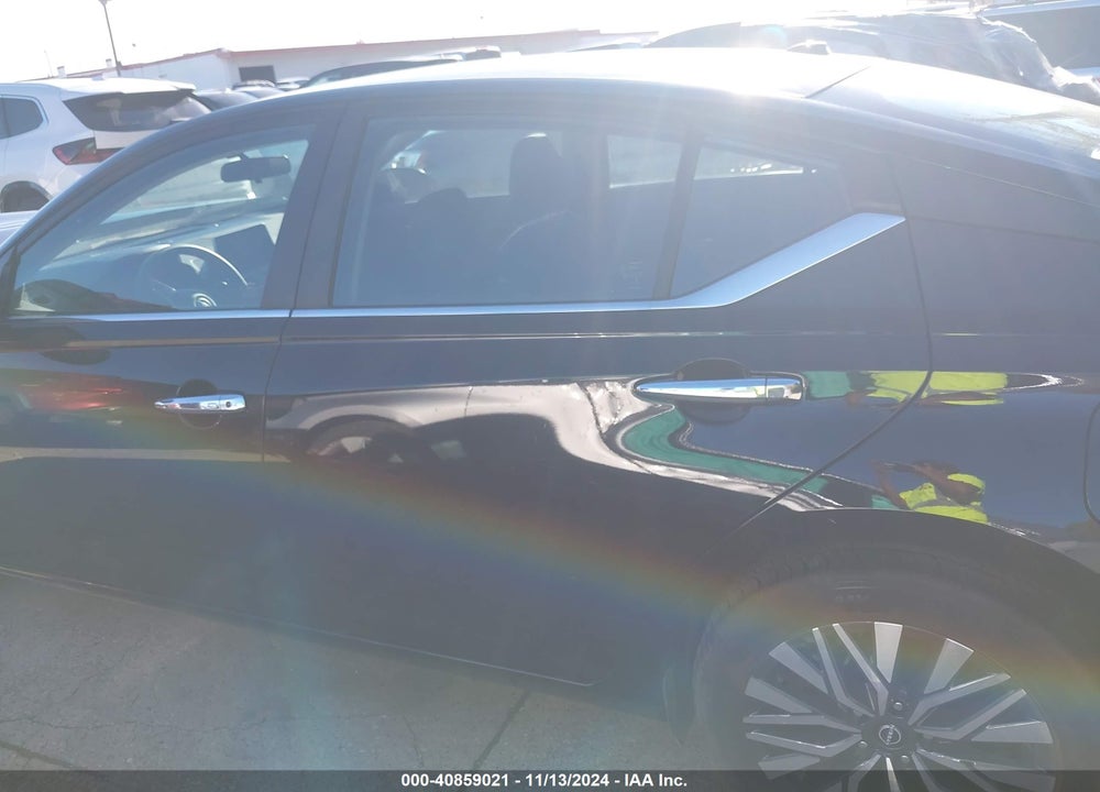 2024 NISSAN ALTIMA SV FWD VIN: 1N4BL4DV5RN324936