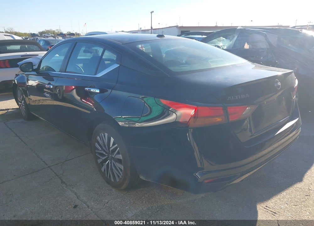 2024 NISSAN ALTIMA SV FWD VIN: 1N4BL4DV5RN324936
