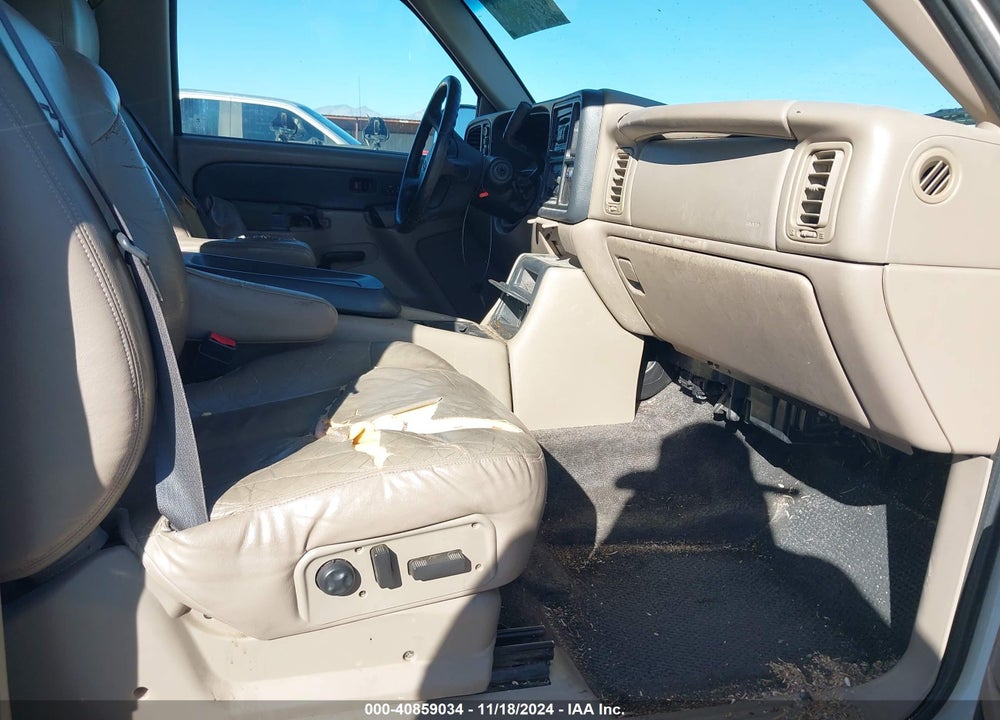 2002 CHEVROLET AVALANCHE 1500 VIN: 3GNEK13T02G260920