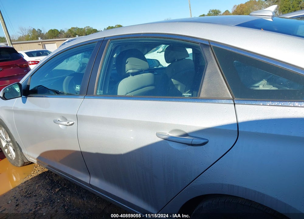2017 HYUNDAI SONATA SE VIN: 5NPE24AF7HH506353