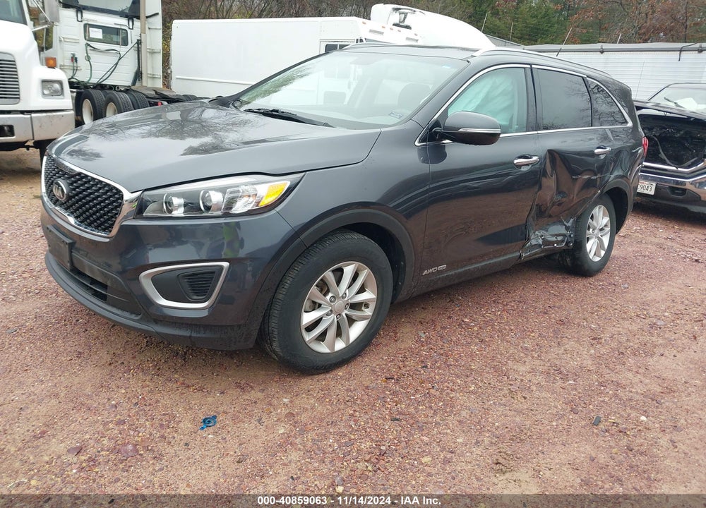 2017 KIA SORENTO 3.3L LX VIN: 5XYPGDA52HG240121