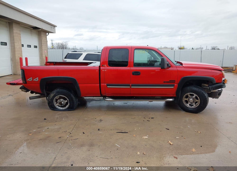 2007 CHEVROLET SILVERADO 2500HD CLASSIC LT2 VIN: 1GCHK29D07E141159