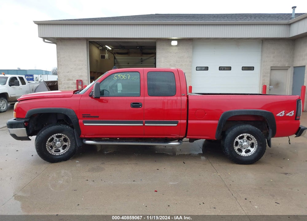 2007 CHEVROLET SILVERADO 2500HD CLASSIC LT2 VIN: 1GCHK29D07E141159