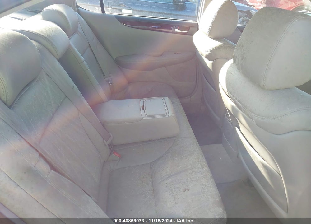 2002 LEXUS ES 300 VIN: JTHBF30G720062034