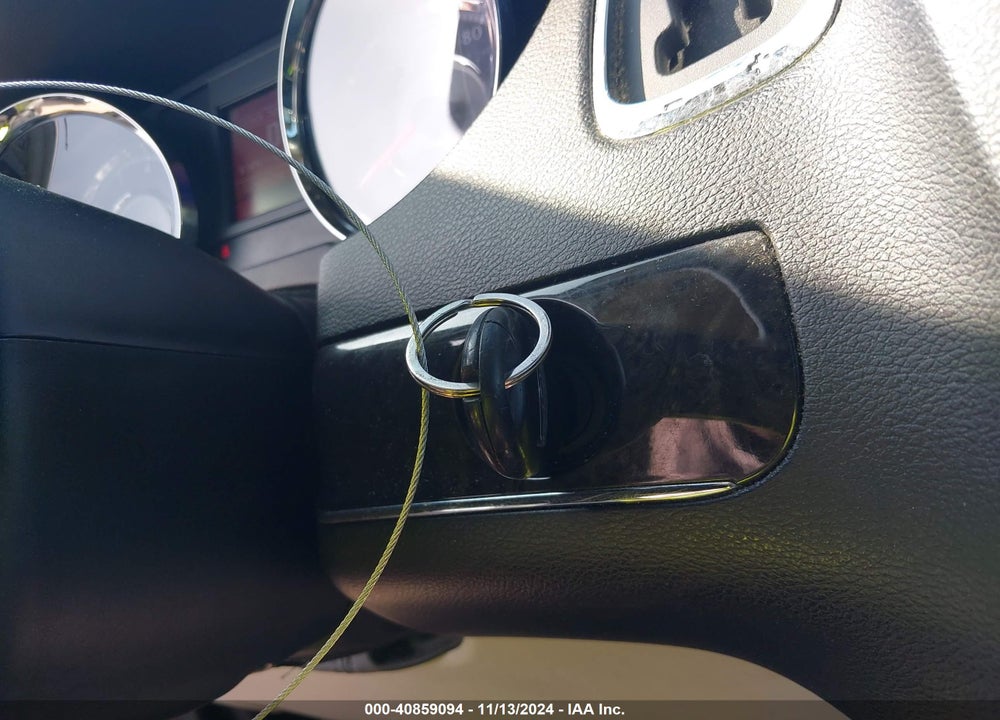 2014 CHRYSLER TOWN & COUNTRY TOURING VIN: 2C4RC1BG4ER183513