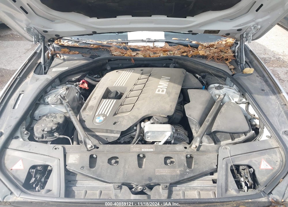 2011 BMW 528I VIN: WBAFR1C59BC749035