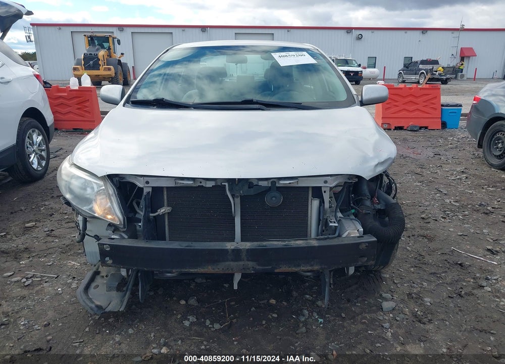 2010 TOYOTA COROLLA LE VIN: 1NXBU4EE5AZ366700